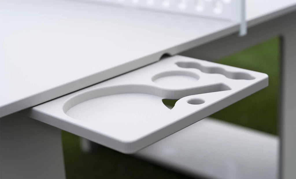 Ping Pong by Ledge Lounger