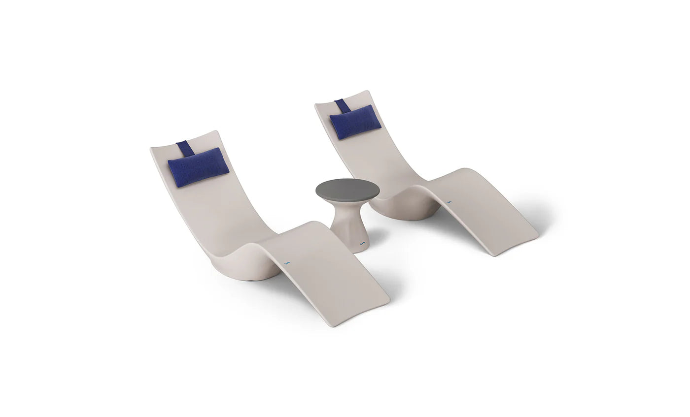 Autograph Chaise and Side table In-pool Set