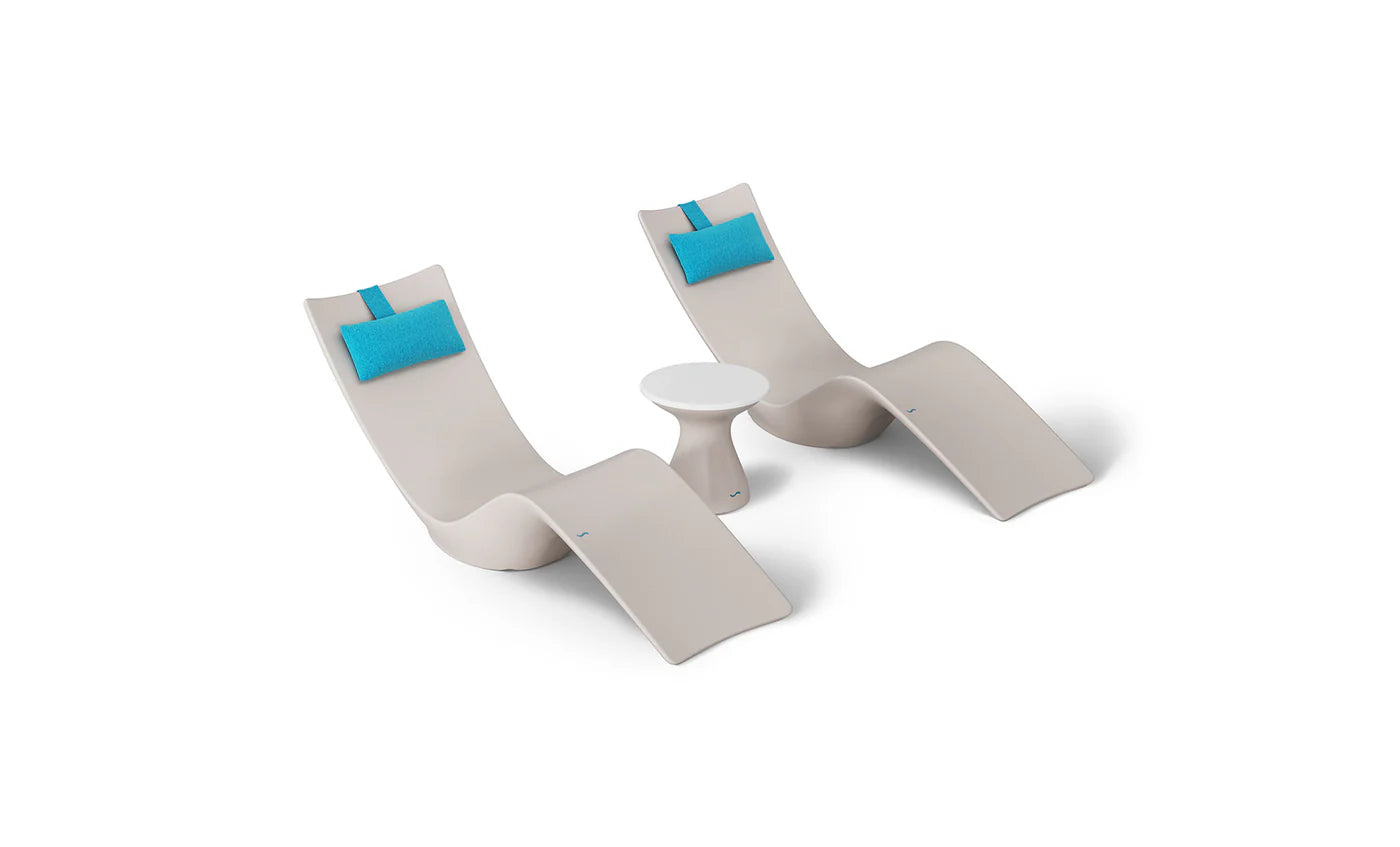 Autograph Chaise and Side table In-pool Set