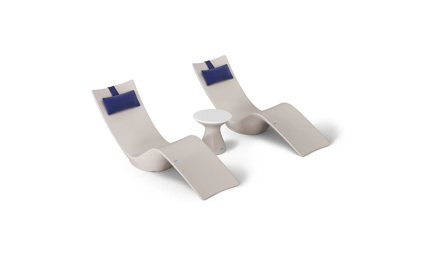 Autograph Chaise and Side table In-pool Set