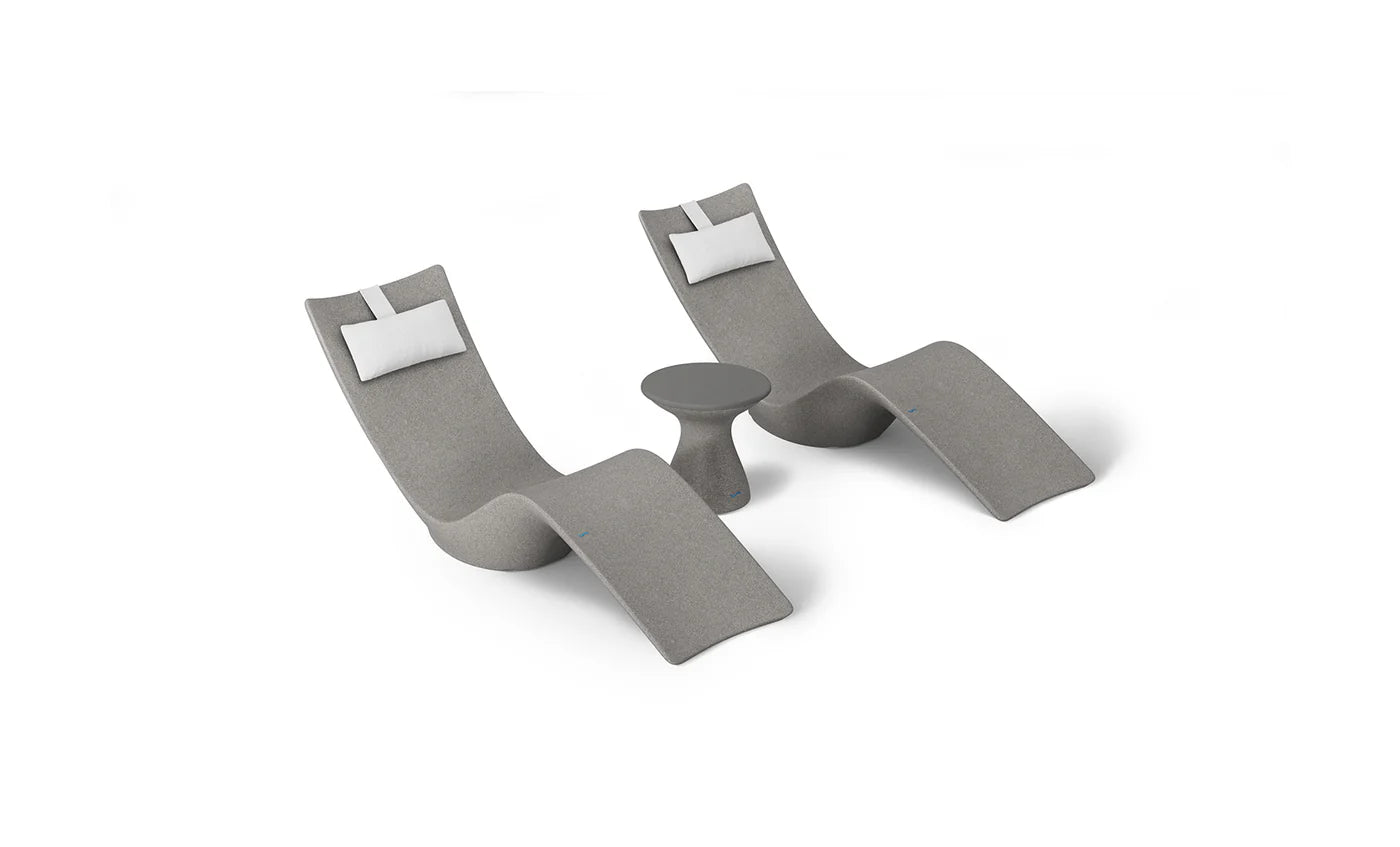 Autograph Chaise and Side table In-pool Set