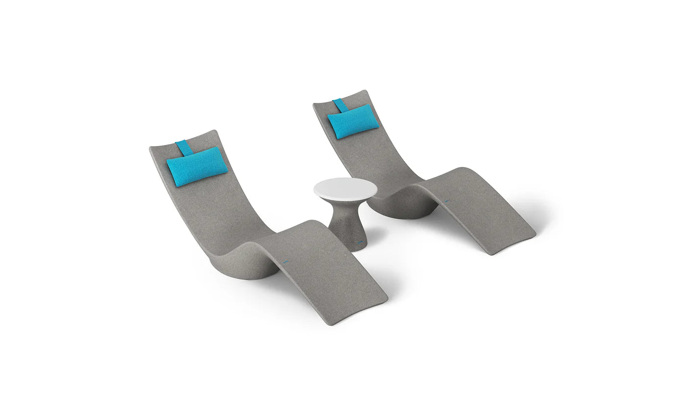 Autograph Chaise and Side table In-pool Set