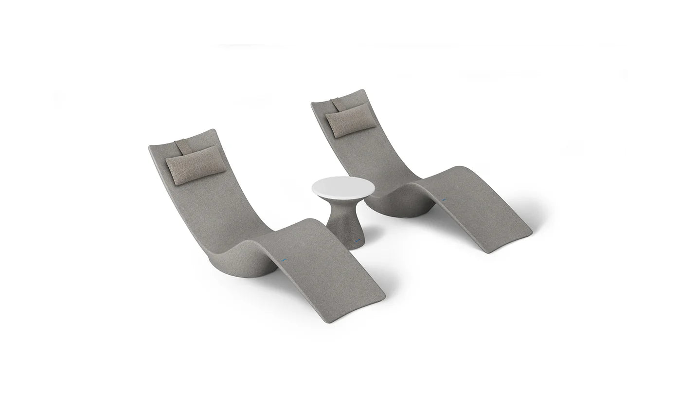 Autograph Chaise and Side table In-pool Set