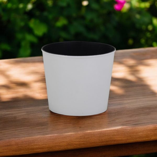 6" White Recycled Plastic Indoor Outdoor Round Pot Planter